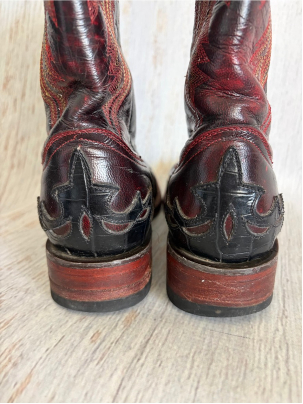 Women's Ferrini Black & Red Cowboy & Western Boots 8.5 - Picture 5 of 9